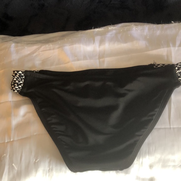 COPY - Bikini bottom - Picture 2 of 3
